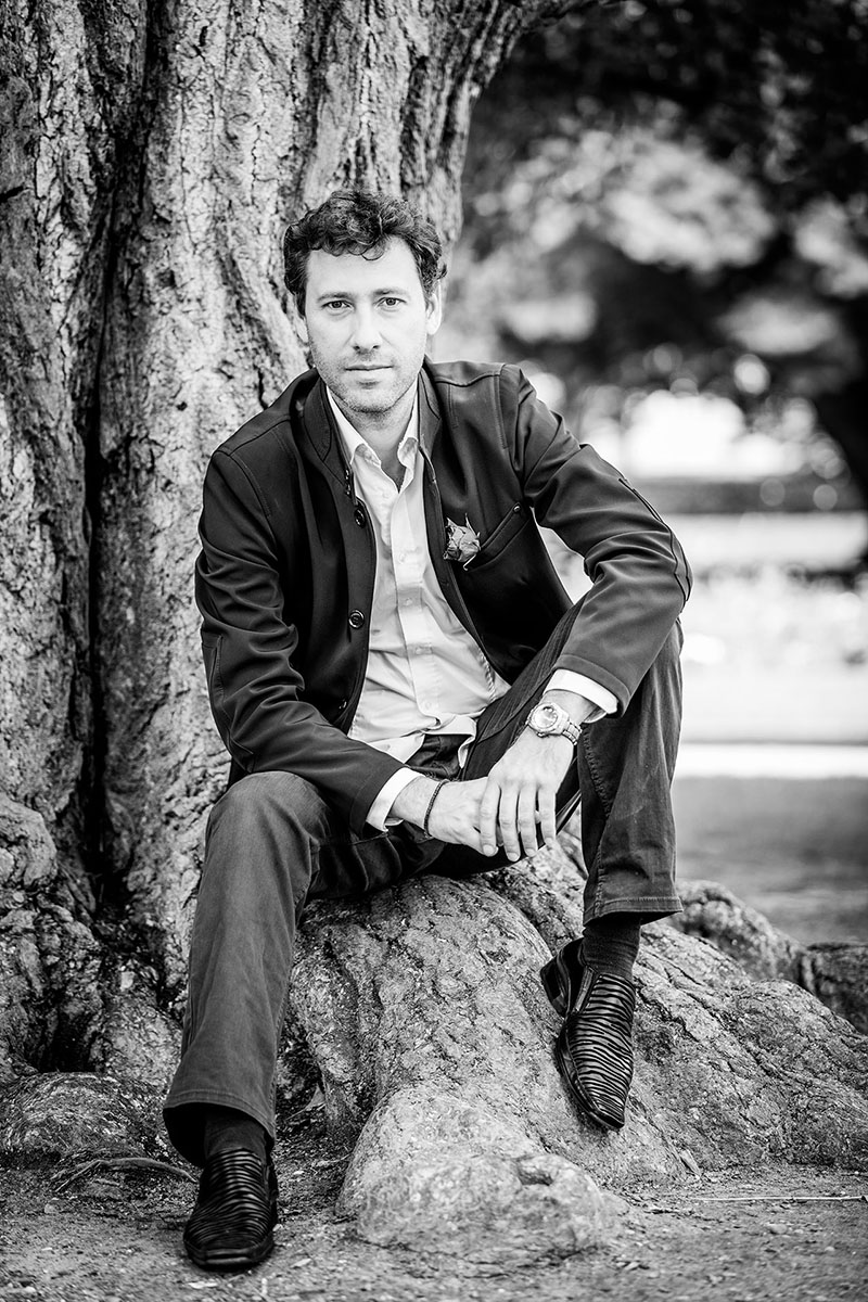 séance photo en solo à Strasbourg sur la place de la république - peRCeption l'atelier photo Renaud Couderc Strasbourg Alsace