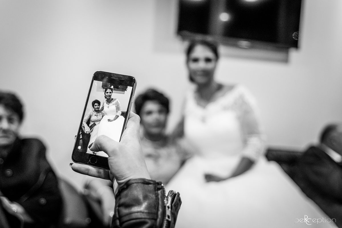 reportage de mariage - couverture photographique du cocktail - photographies des convives - peRCeption l'atelier photo Renaud Couderc Strasbourg Alsace